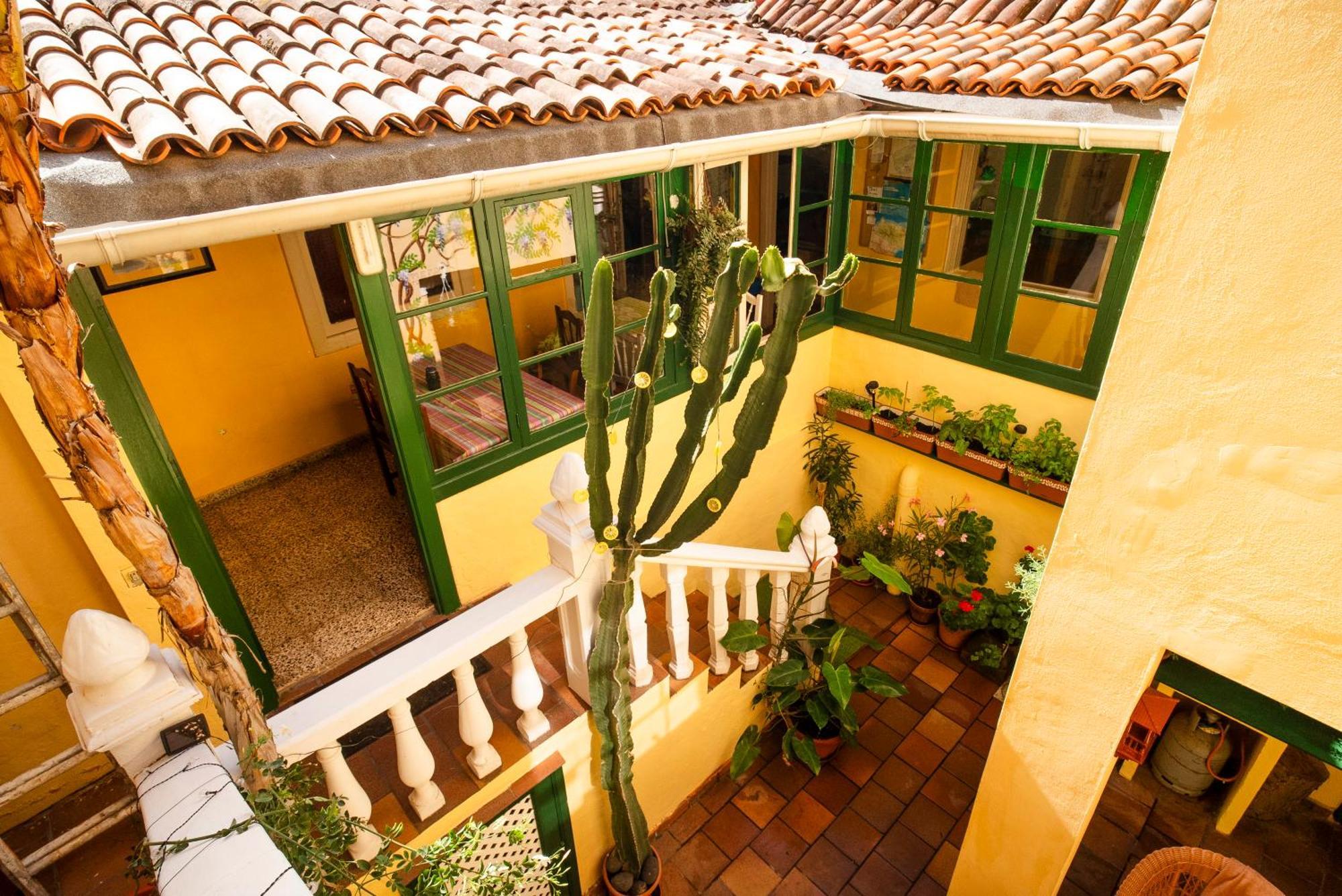 Hostel Tenerife Ла Оротава Екстериор снимка